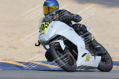 media/Nov-15-2024-CVMA Friday Practice (Fri) [[b142d29251]]/4-Group 4 and Trackday/Session 2 (Turn 10)/